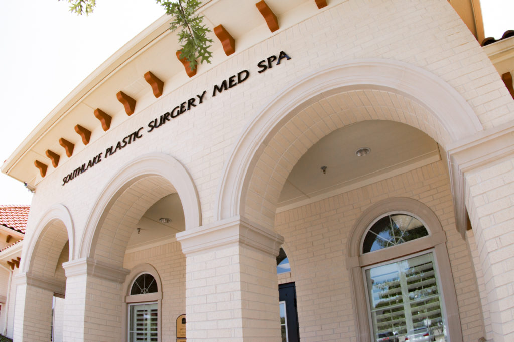 entry of Southlake Plastic Surgery Med Spa office